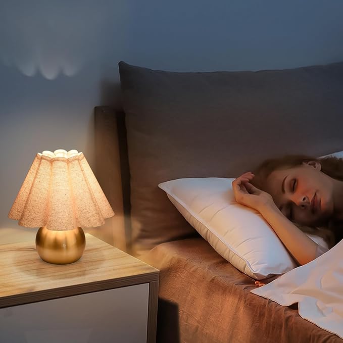 Gold Small Bedside Table Lamp for Bedroom, Brass Gold Bedroom Lamps for Nightstand, Cute Mini Table Lamps for Small Spaces with Scalloped Shade for Kitchen Counter, Bookshelf, Living Room, Kids Dorm - Bloomnest