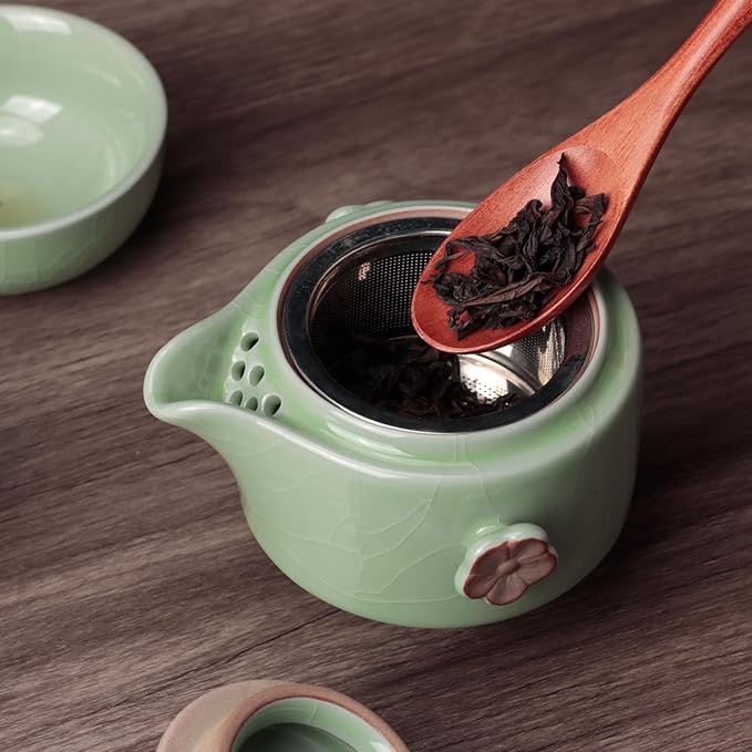 Travel Tea Set Ceramic Tea Pot Set Chinese Kung Fu Teapot Porcelain Gongfu Teacups with Infuser, Portable Bag 1 Pot 2 Mini Cup All in One for Home Office Outdoor Picnic Camping Hotel