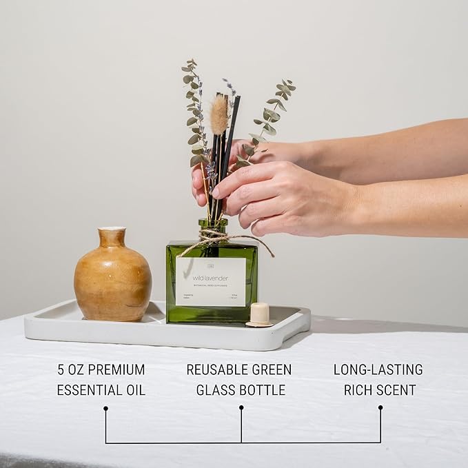 Craft & Kin Reed Diffuser with Dried Flowers | 5 oz White Lavender Scented Winter Reed Diffusers for Home, Bathroom | Scent Sticks | Elegant Fragrance Home Decor for Men & Women CraftKin