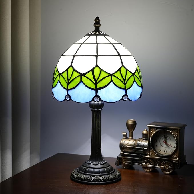 Small Tiffany Lamp Stained Glass Table Lamp Elegant Lovely Retro Style Green Lotus Leaf Bedside Nightlight Nightstand Bedroom Home Decoration Antique Living Room Office Interesting Lamp - Bloomnest