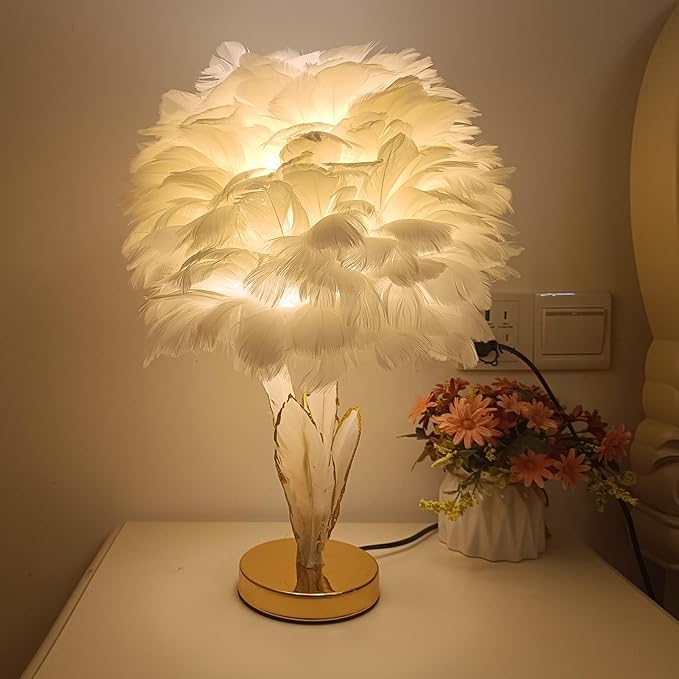 Chic White Feather Lamp Creative Furry Table Lamp Modern Feather Desk Lights Romantic Princess Bedside Nightstand Light for Teen Girls Bedroom Decoration Living Room Wedding Kids Room - Bloomnest