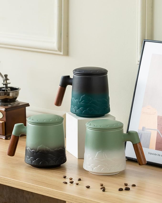 ZENS Tea Mug with Infuser and Lid for Loose Leaf Steeper, 16.9 oz Embossed Ceramic Tea Cup with Fine Tea Strainers, Wood Handle Large Tea Diffusers Mugs for Tea Lovers Gifts