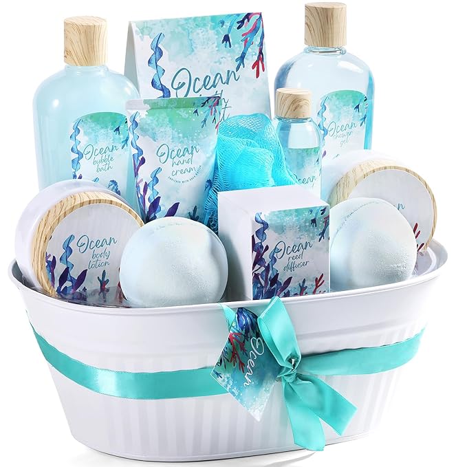 BODY & EARTH 12Pcs Ocean Scent Spa Gift Baskets for Women Luxurious Gifts for Women Valentines Day Gifts for Her Gift Sets for Women