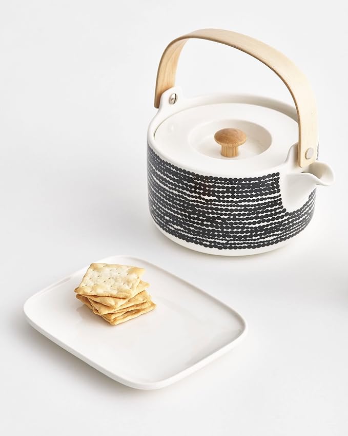 MARIMEKKO Oiva Räsymatto Stoneware Teapot — Refine Your Kitchen Décor with Our Iconic Black & White Stoneware — Stylish Ceramic Teapot with Tea Infuser Lid (26.63 oz) - Bloomnest