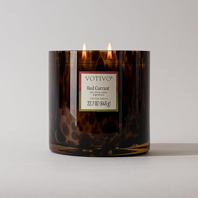 Votivo Red Currant Tortoise Scented Candle | 22.7 oz Soy Wax Blend | Decorative Home Decor Tortoiseshell Pattern | 100 Hour Burn Time - Bloomnest