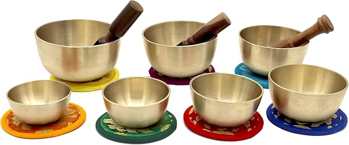 KHUSI,Tibetan Singing Bowl Set -Seven Chakra Healing Design Meditation Sound Bowl - Ideal for Meditation, Yoga, Mindfulness Healing Usage - Set of 7 Khusi+Inc
