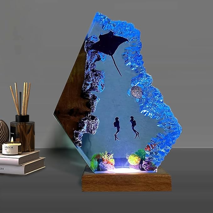 Handmade 3D Ocean Resin Lamp - USB Powered Resin Ocean Night Light with Wooden Base, Variable Lights, Scuba Diver Gifts, Diving Enthusiast Collectibles, Unique Thanksgiving Day and Christmas Gifts - Bloomnest