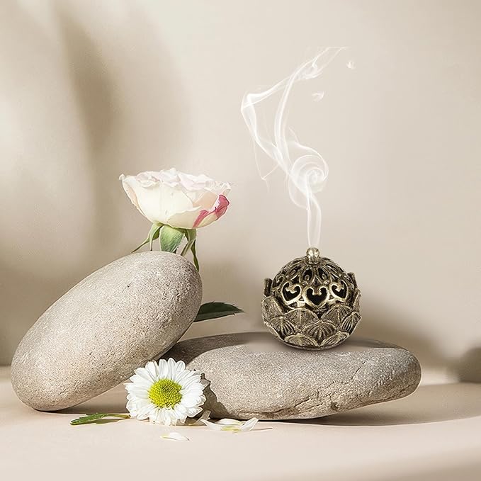 2 Piece Mini Brass Lotus Flower Incense Holder with Lid 1.1 x 1 inches Small Vintage Closed Incense Burner Elegant Desktop Ornament for Home Office Yoga Meditation Spa Teahouse - Bloomnest