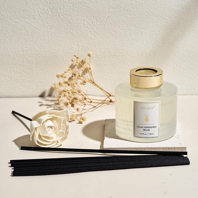 Airkeep Flower Reed Diffusers Set, 5.07 oz Clean Aldehydes Musk Scented Oil Diffuser with 8 Reed Sticks, Home Fragrance Diffuser Gift Set for Bathroom & Office Decor 150ml - Bloomnest