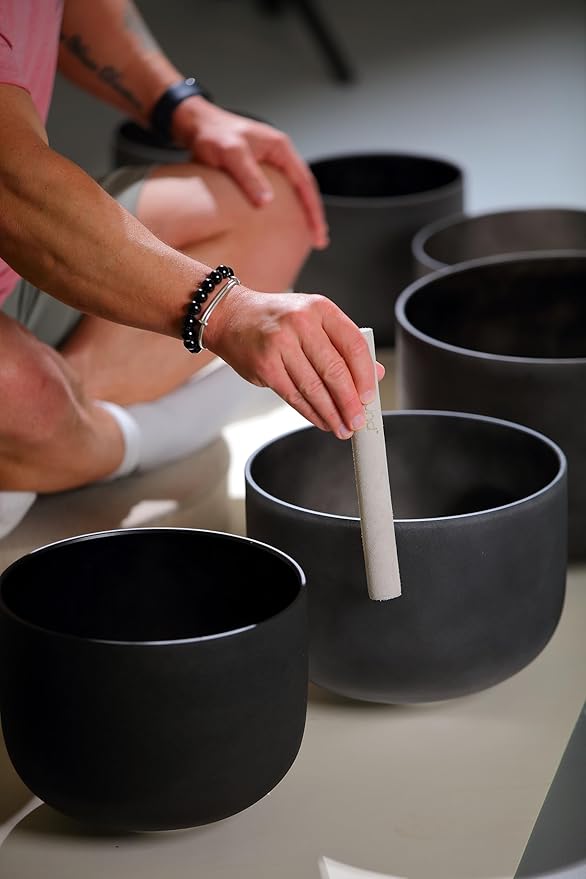 TOPFUND 432 Hz Chakra Set of 7 Black Crystal Singing Bowls 6-10 inch with Heavy Duty Carrying Cases and Singing Bowl Mallets - Bloomnest