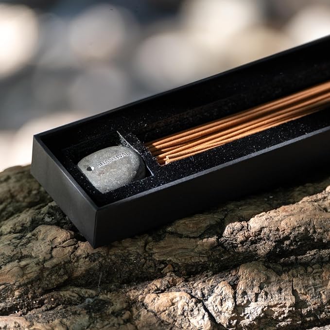 100% Natural Incense Sticks with Holder, Cinnamon Incense Sticks for Energy Boosting, Invigorating Meditation & Yoga | 40-Minute Burn, Low Smoke, Non-Toxic, Gifts for Women SHANTIVALE