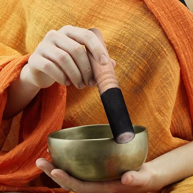 1 Pc Tibetan Singing Bowl Mallet Suede Striker, Handmade Leather Wrapped Meditation Mallet Sound Bowl Stick, Buddha Musical Instruments for Buddhist Meditation Yoga Chime, Black & Brown - Bloomnest