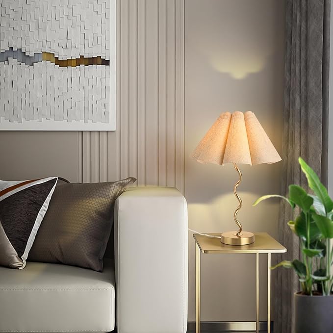 Gold Modern Table Lamp, Scalloped Pleated Desk Lamps Wavy Lamp for Bedside, Bow Table Lamps for Kitchen Counter, Nightstand Decor, Bedside, Bedroom, Living Room - Bloomnest