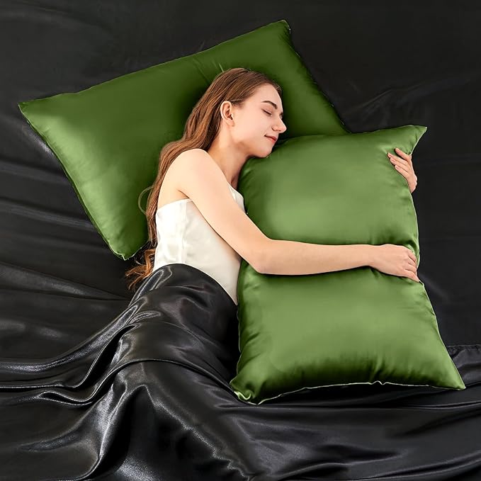 INFIIXSO Mulberry Silk Pillowcase for Hair and Skin, Silk Pillow Cases Standard Size with Hidden Zipper 20x26 Inches, Ultra Smooth and Soft Cooling Pillow Cases for Hot Sleepers(Cedar Green, 1 Pack) - Bloomnest