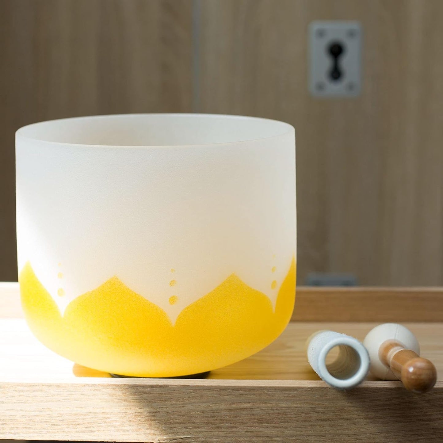 Leize Quartz Crystal Singing Bowl 432hz E Note Solar Plexus Chakra Yellow Lotus Design 10" Wide with Suede Striker