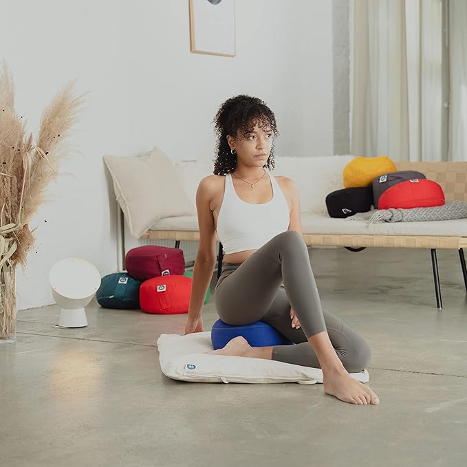 (Height 6.5") Round Zafu Yoga Bolster for Gymnastics & Meditation Made in the EU - Light Beige 100% Natural Cotton Yoga Meditation Buckwheat Meditation Cushion with Washable Covers - Bloomnest
