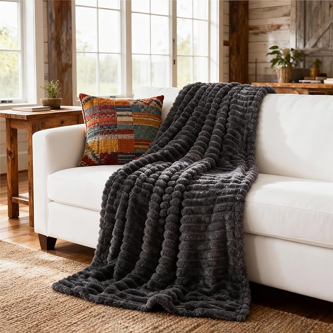 Bedsure GentleSoft Grey Twin Blanket for Bed - Super Soft Cozy Blankets for Women, Cute Large Blanket for Girls, 66x90 Inches - Bloomnest