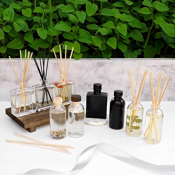 Urban Naturals Cedarwood & Vanilla Reed Diffuser Set | Made with Essential Oils & Real Botanicals | Cedar, Vanilla, Oak and Moss | Made in The USA - Bloomnest