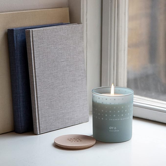 Skandinavisk ØY 'Island' Scented Candle. Fragrance Notes: Crabapple and Dog Rose, Water Mosses and Green Leaves. 7.0 oz. - Bloomnest