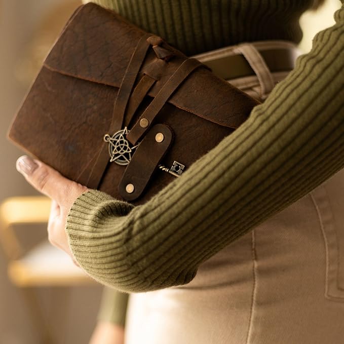 LEATHER VILLAGE Leather Bound Vintage Journal for Women & Men - 7"X5"(A7), Rustic Mocha Brown, 200 Pages of Handmade Deckle Edges Watercolor Paper - Antique Lock Closure - Book of Shadow - Bloomnest
