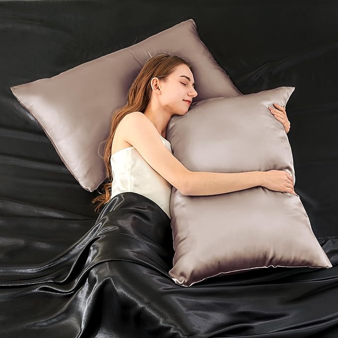 INFIIXSO Mulberry Silk Pillowcase for Hair and Skin, Silk Pillow Cases Standard Size with Hidden Zipper 20x26 Inches, Ultra Smooth and Soft Cooling Pillow Cases for Hot Sleepers(Caramel, 1 Pack) - Bloomnest