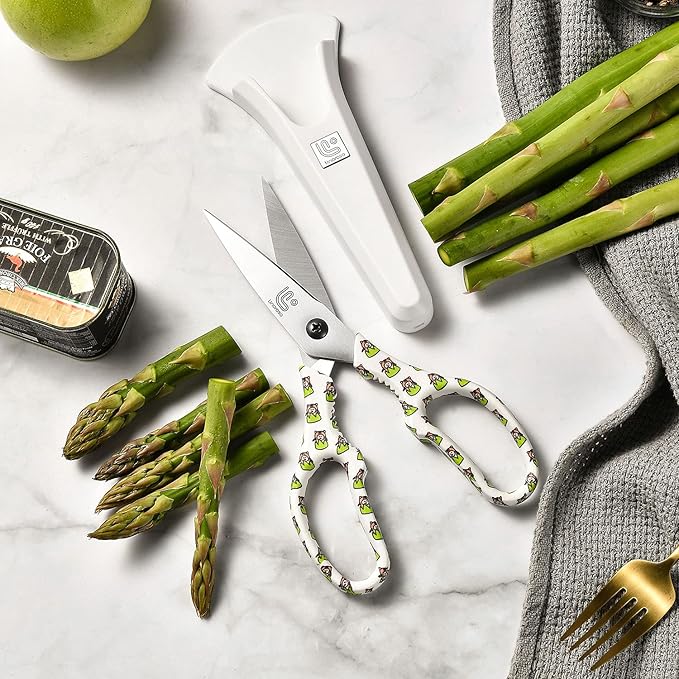 Linoroso Kitchen Scissors Heavy Duty Kitchen Shears with Magnetic Holder Made with Japanese Steel 4034, Multipurpose Ultra Sharp Cooking Scissors for Meat/Vegetables/BBQ/Herbs/Pizza (Graphic,Tiger) - Bloomnest