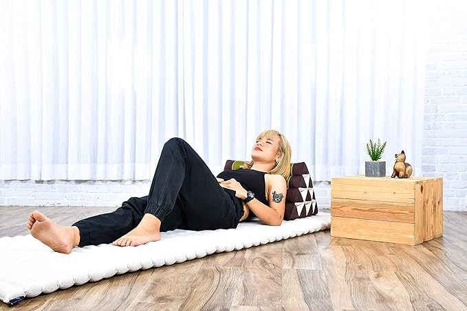 Leewadee Triangle Cushion – Comfortable Backrest for TV or Reading, Incline Pillow for Relaxing Made of Kapok, 20 x 13 x 13 inches, Brown Green - Bloomnest