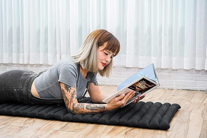 Leewadee - Foldable Floor Mattress - Japanese Roll Up Futon -Trifold Tatami Mat- Guest Floor Bed - Camping Mattress - Thai Massage Mat, Kapok Filled, 75 x 20 inches, Black - Bloomnest
