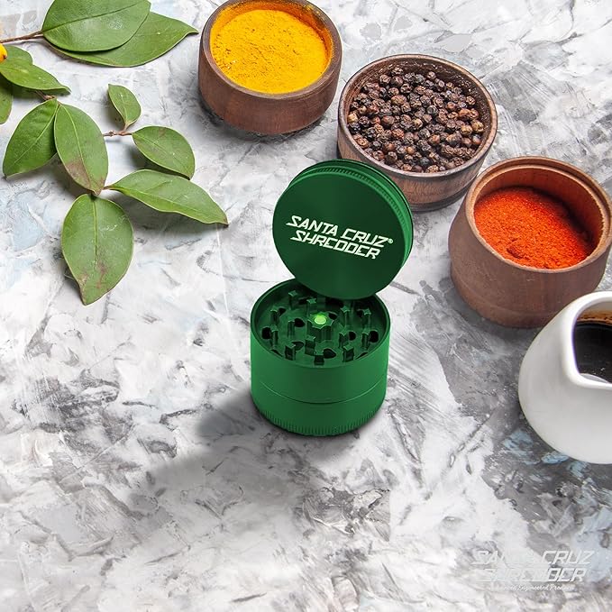 Santa Cruz Shredder Spice Grinder 3 Piece Medium 2 1/8" Superior Grip and Aluminium (Green) - Bloomnest