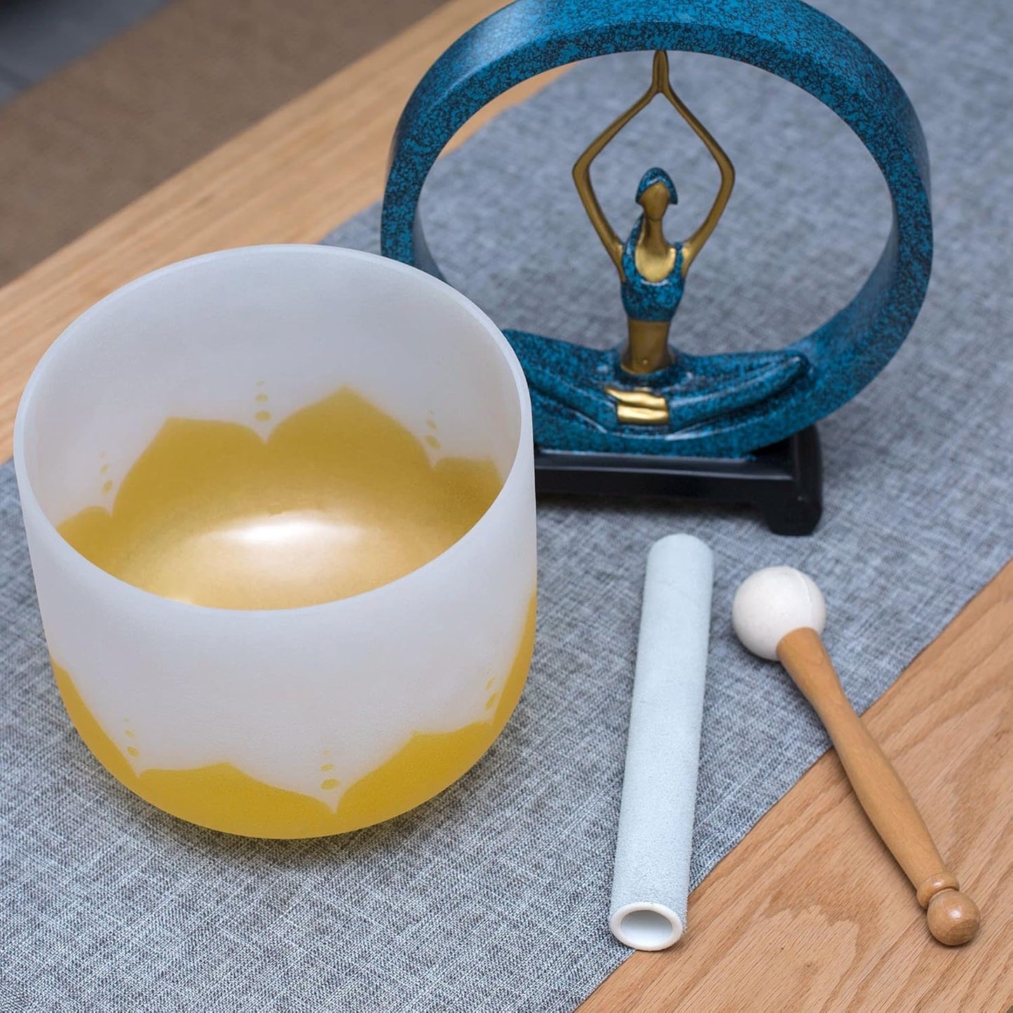 Leize Quartz Crystal Singing Bowl 432hz E Note Solar Plexus Chakra Yellow Lotus Design 10" Wide with Suede Striker
