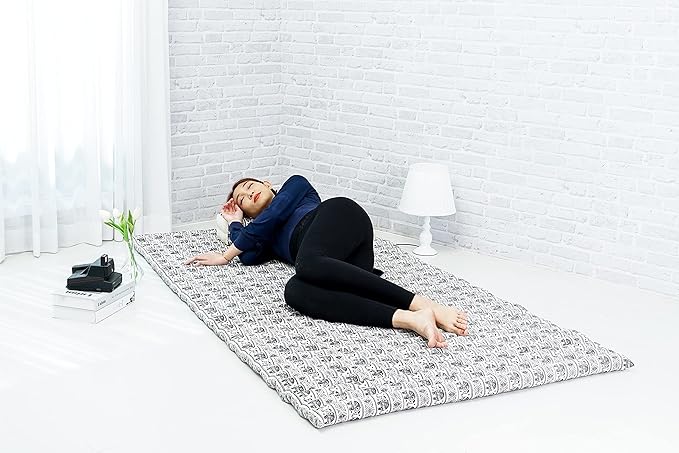 Leewadee - Kapok Roll Mat – Handcrafted Folding Sleep & Relaxation Mattress from Thailand, Ideal as Guest Bed, Camping Mat, Yoga Mat or Traditional Futon, 75 x 39 inches, Black White - Bloomnest
