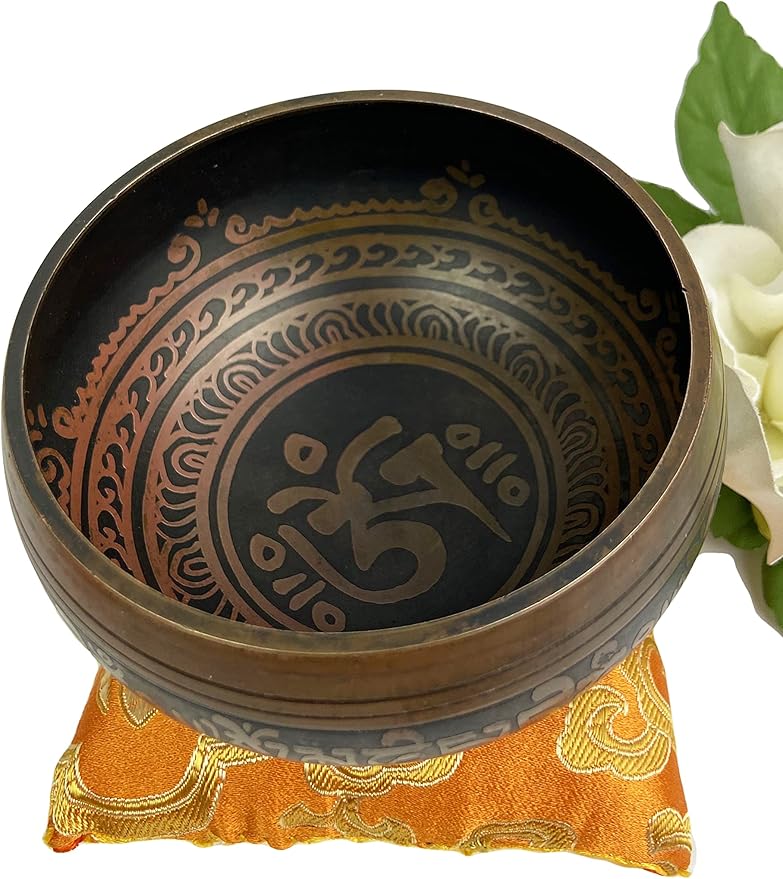 3003 SB 'D' Note Sacral Chakra Antique Tibetan Auspicious Symbol Bowl Set ~ Nepal - Bloomnest