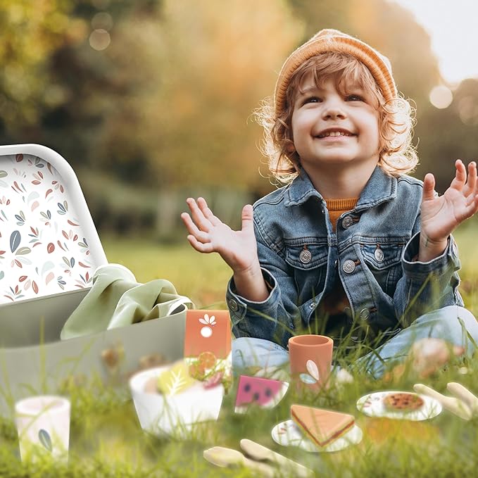 SPEEDY MONKEY Wooden Picnic Basket Playset – FSC Certified Pretend Play Food & Fruit Toy for Toddlers & Preschoolers, Outdoor Picnic Travel Adventure, Kitchen Role Play Set for Boys & Girls - Bloomnest