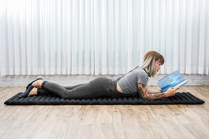 Leewadee - Foldable Floor Mattress - Japanese Roll Up Futon -Trifold Tatami Mat- Guest Floor Bed - Camping Mattress - Thai Massage Mat, Kapok Filled, 75 x 20 inches, Black - Bloomnest