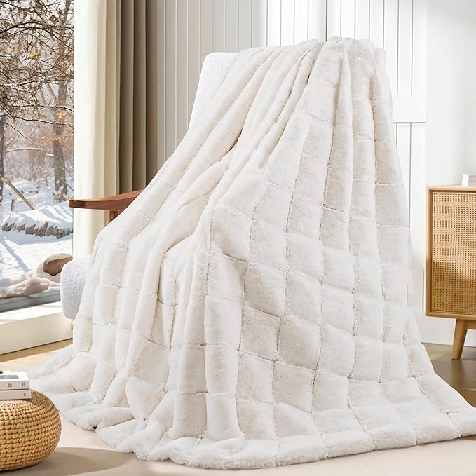 Touchat Faux Fur Blanket Twin Size, Luxury 1000GSM Ultra Thick Warm Rabbit Blanket for Couch Bed Sofa, 3D Checkered Pattern Soft Winter Heavy Minky Blankets for Women Christmas Birthday Gift, White - Bloomnest