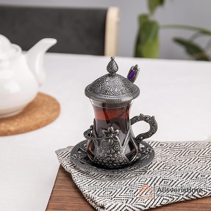 Alisveristime Handmade Turkish Tea Glass Set - Traditional Turkish Motifs, Set of 6 with Lids and Bonus Tea Spoons (Autentic Black)