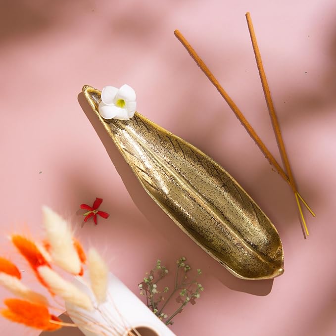 Raajsee Incense Holder Set with Nag Champa Incense Sticks 15gm,Curve Leaf Incense Stick Burner, Brass Incense Burner,Modern Stick Incense Holder for Yoga, Meditation,Home Décor Size 10x3 inch - Bloomnest
