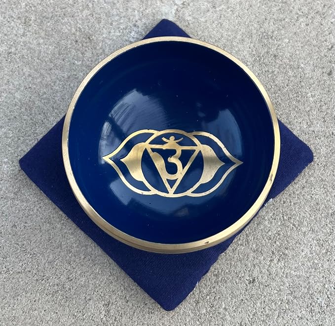 DharmaObjects Tibetan Third Eye Chakra Premium Palm Size Singing Bowl Gift Box Set - Bloomnest