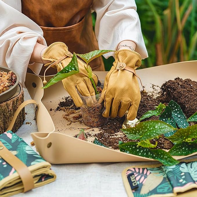 Leather Plant Repotting Mat Waterproof Transplanting Mat Indoor Succulent Potting Portable Gardening Mat, 30" X 18" Thickened Foldable Plant Potting Tray and Mess Control mat - Bloomnest