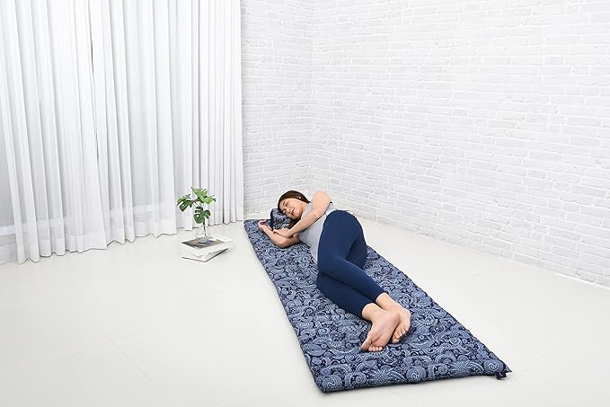 Leewadee - Foldable Floor Mattress - Japanese Roll Up Futon -Trifold Tatami Mat- Guest Floor Bed - Camping Mattress - Thai Massage Mat, Kapok Filled, 75 x 28 inches, Blue White - Bloomnest