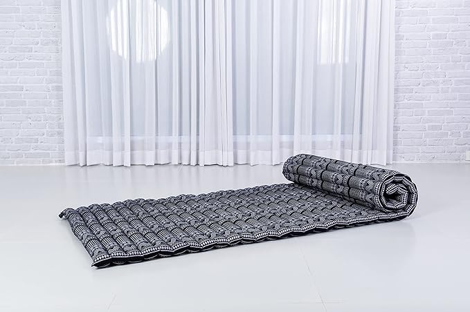 Leewadee - Foldable Floor Mattress - Japanese Roll Up Futon -Trifold Tatami Mat- Guest Floor Bed - Camping Mattress - Thai Massage Mat, Kapok Filled, 75 x 28 inches, Black White - Bloomnest