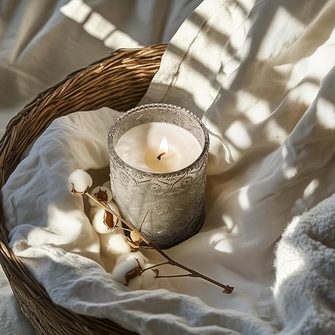 LA JOLIE MUSE Linen Cotton Oasis Scented Candle - Cotton, Jasmine & Warm Musk | 6 oz Natural Soy Wax | 40 Hours Clean Burn | Gift-Ready for Hosts, Gatherings | Elegant Home Décor - Bloomnest