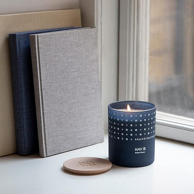Skandinavisk HAV 'Sea' Scented Candle. Fragrance Notes: Salt Spray and Sea Kelp, Hawthorn and Beach Rose. 7.0 oz. - Bloomnest