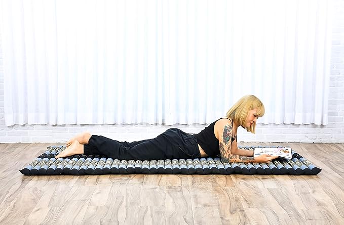 Leewadee - Foldable Floor Mattress - Japanese Roll Up Futon -Trifold Tatami Mat- Guest Floor Bed - Camping Mattress - Thai Massage Mat, Kapok Filled, 75 x 39 inches, Blue - Bloomnest