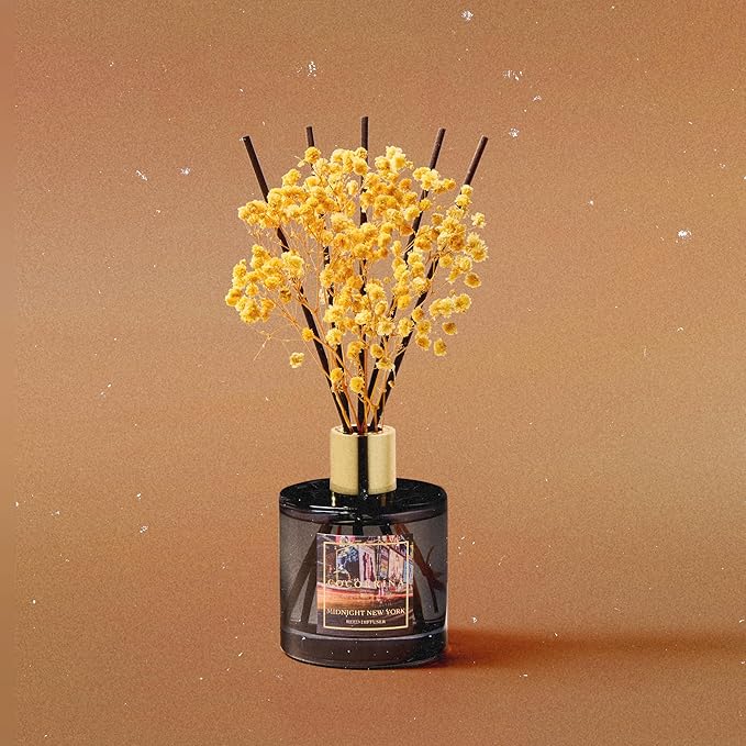 COCORRÍNA Reed Diffuser - Midnight New York 6.7 Fl.oz Reed Diffuser Set with 8 Sticks & Preserved Baby's Breath, Reed Diffuser for Home Bathroom Shelf Decor - Bloomnest