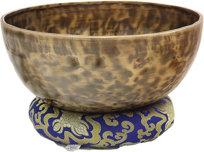 KHÜSI INC10"Antique Hand-hammered Tibetan Singing bowl set ~ Master healing Himalayan singing bowl ~Meditation Kit for Chakra Healing and ZEN ~ Professional healing bowl set. Khusi+Inc