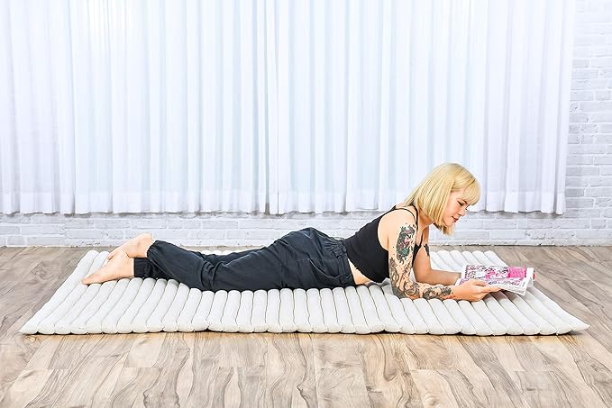 Leewadee - Foldable Floor Mattress - Japanese Roll Up Futon -Trifold Tatami Mat- Guest Floor Bed - Camping Mattress - Thai Massage Mat, Kapok Filled, 75 x 57 inches, Ecru - Bloomnest