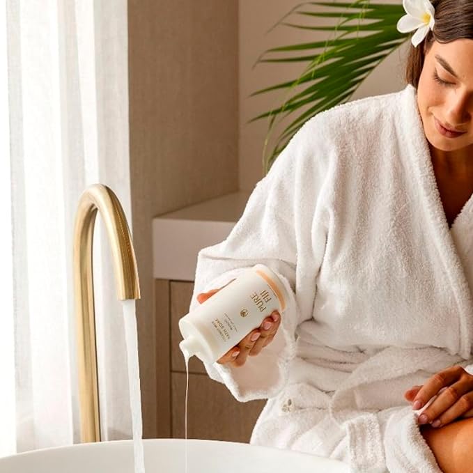 Pure Fiji Coconut Milk Bath Soak, Moringa (14oz/415ml)