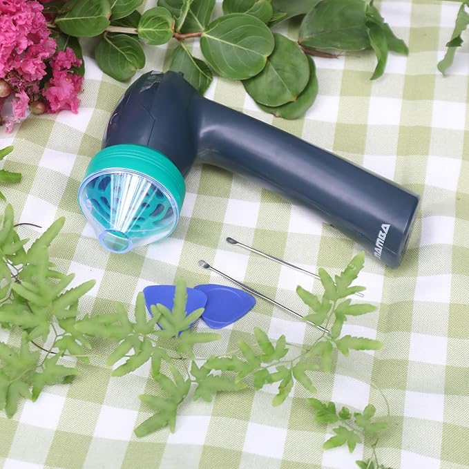 Mamba Lite 0.75g Green All-Plastic Head USB Electric Herb Grinder. Small Portable Herbal Machine & Spice Mill for the Kitchen - Bloomnest