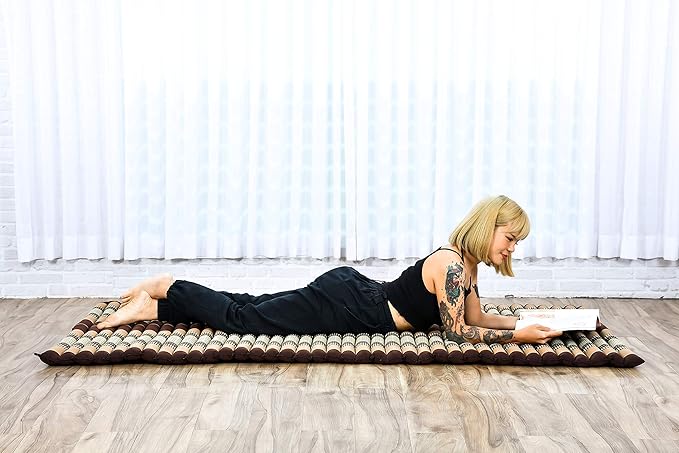 Leewadee - Kapok Roll Mat – Handcrafted Folding Sleep & Relaxation Mattress from Thailand, Ideal as Guest Bed, Camping Mat, Yoga Mat or Traditional Futon, 75 x 39 inches, Brown - Bloomnest